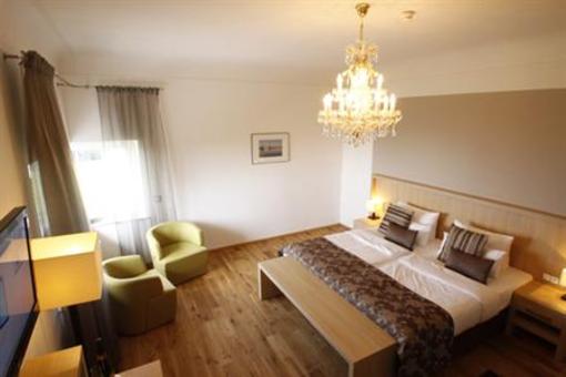 фото отеля Sonnenhof Tagungshotel Lindau