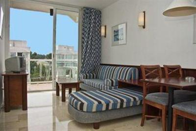 фото отеля Aparthotel Alzinar Santa Margalida