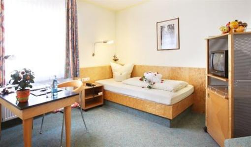фото отеля Hotel Zum Weissen Roessel