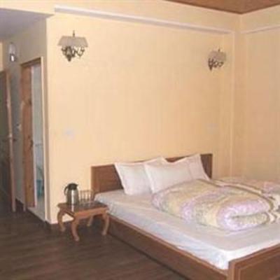 фото отеля Tethys Narkanda Resort