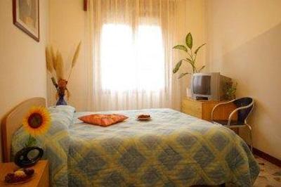 фото отеля The Caponi Bros Bed & Breakfast Venice