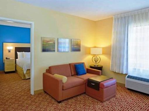 фото отеля TownePlace Suites Ann Arbor South