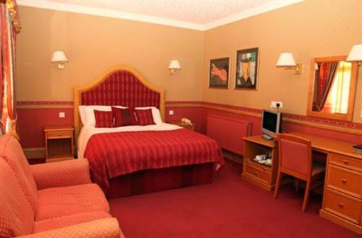 фото отеля New Inn Hotel Ellon