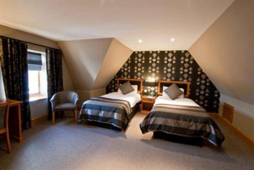 фото отеля New Inn Hotel Ellon