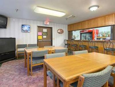 фото отеля Americas Best Value Inn West Fargo