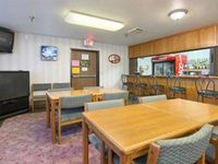 Americas Best Value Inn West Fargo