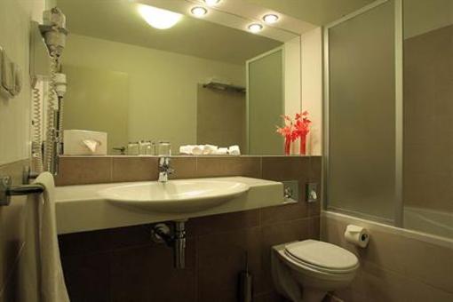 фото отеля BEST WESTERN Hotel Pav