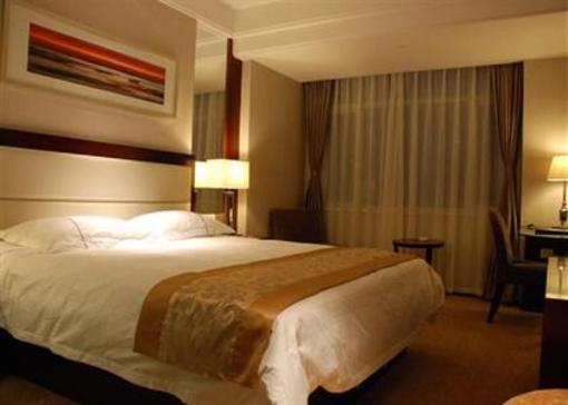 фото отеля Junhe International Hotel