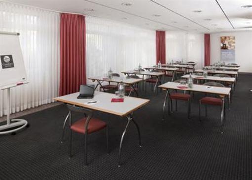фото отеля Comfort Hotel Ulm Blaustein