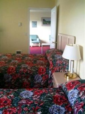 фото отеля The Edgecliff Motel