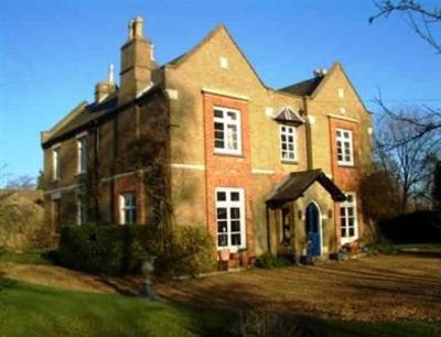 фото отеля Taylard House Sandy (England)