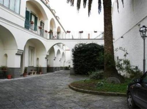 фото отеля Bed and Breakfast La Corte Sant'Antimo