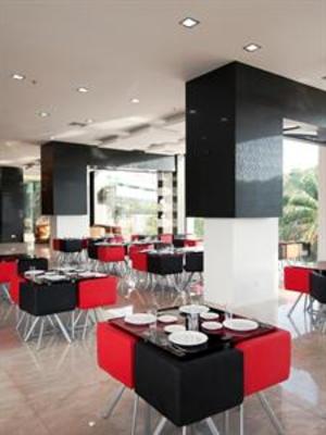 фото отеля Hotel S. Damansara
