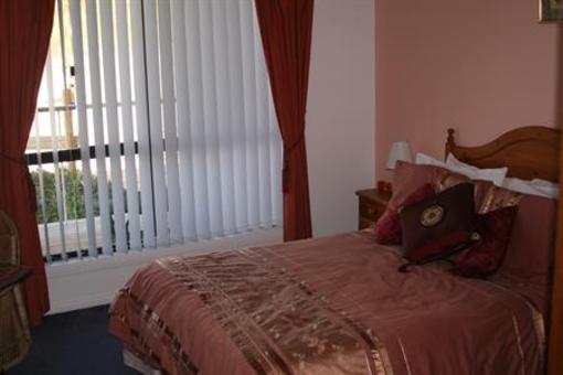 фото отеля Storm Bay Guest House White Beach
