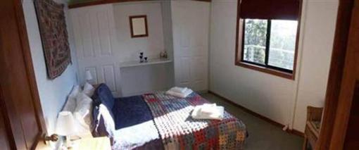 фото отеля Storm Bay Guest House White Beach