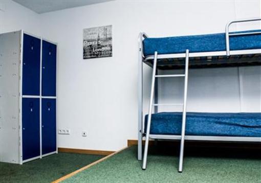 фото отеля Cool and Chic Hostel