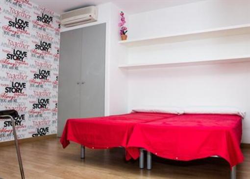 фото отеля Cool and Chic Hostel