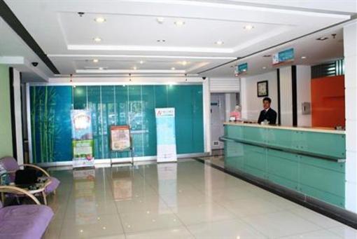 фото отеля Jinjiang Inn Yantai Development Zone Changjiang Road