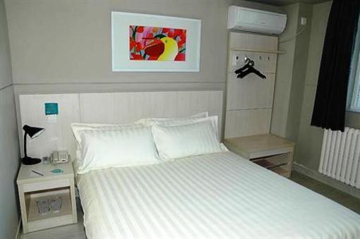 фото отеля Jinjiang Inn Yantai Development Zone Changjiang Road