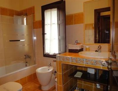 фото отеля Apartamentos Rurales Villa de Sain