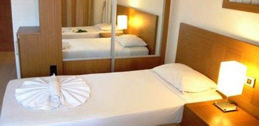 фото отеля Devamli Hotel