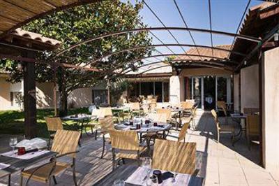 фото отеля Best Western Hotel Paradou Montfavet