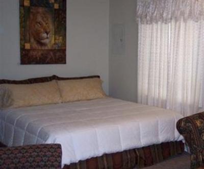 фото отеля Shadowlawn Bed & Breakfast