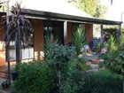 фото отеля 19 On Nixon Fully Self Contained B&B Accommodation Corowa