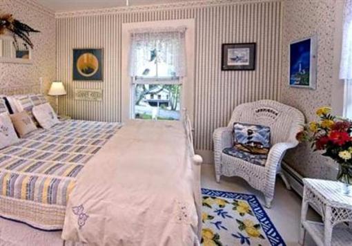 фото отеля Harbour Cottage Inn
