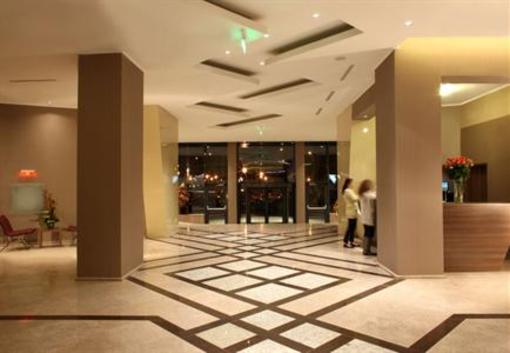 фото отеля Central Plaza Hotel