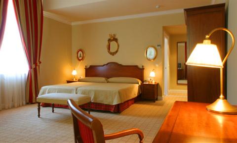 фото отеля Arcea Gran Hotel Pelayo