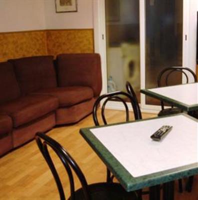 фото отеля Barcelona Youth Hostel