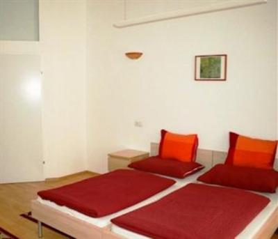 фото отеля Dan In N Out Apartments Vienna