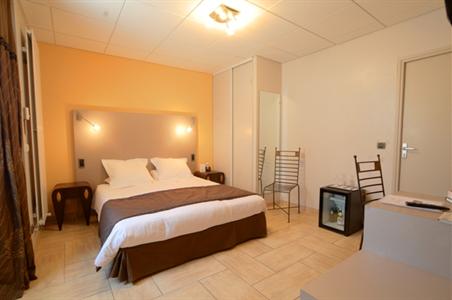фото отеля Les Maritonnes Hotel Romaneche-Thorins