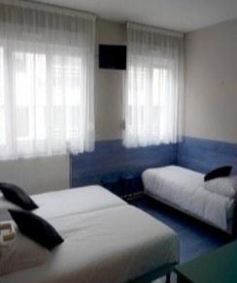 фото отеля Hotel de la Plage Dunkerque