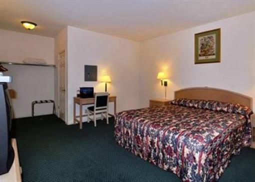 фото отеля Econo Lodge - Novato
