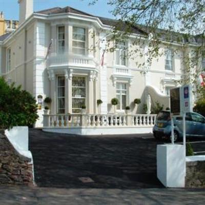 фото отеля Walnut Lodge Hotel Torquay