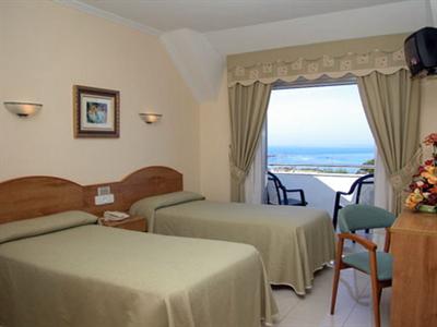 фото отеля Hotel Piniero Sanxenxo