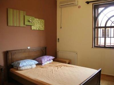 фото отеля Envoy Hostel and Tours Tbilisi