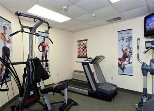 фото отеля Country Inn & Suites Cedar Rapids Airport