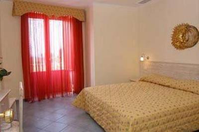 фото отеля Hotel Soleluna