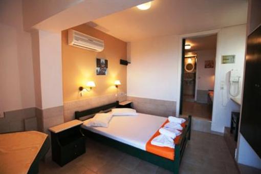 фото отеля Memories Apartments