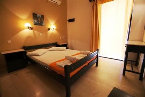 фото отеля Memories Apartments