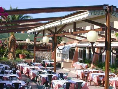 фото отеля Albaruja Hotel Muravera
