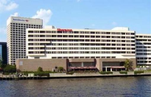 фото отеля Sheraton Norfolk Waterside Hotel