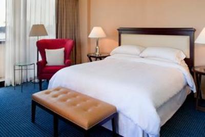 фото отеля Sheraton Norfolk Waterside Hotel