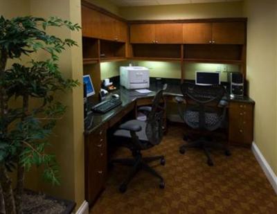 фото отеля Hilton Garden Inn - Macon/Mercer University