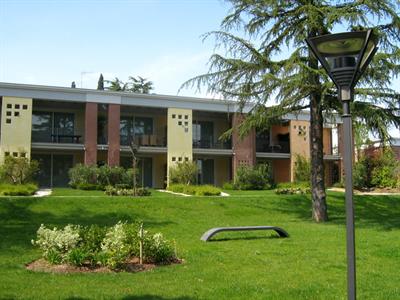 фото отеля Residence Gardazzurro Padenghe sul Garda
