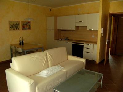 фото отеля Residence Gardazzurro Padenghe sul Garda