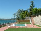 фото отеля Residence Gardazzurro Padenghe sul Garda